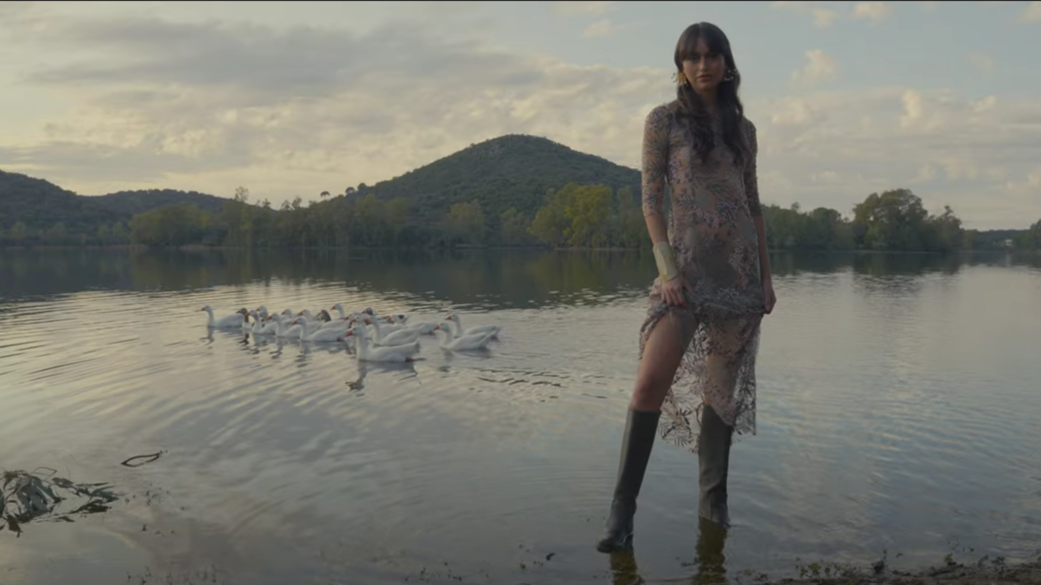 The Lake para L’Officiel Baltic